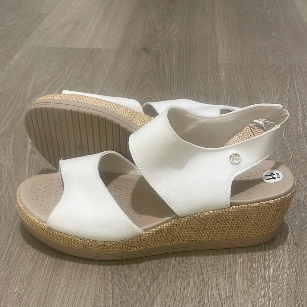 Bzees Reveal Wedge Sandals! Women’s 11